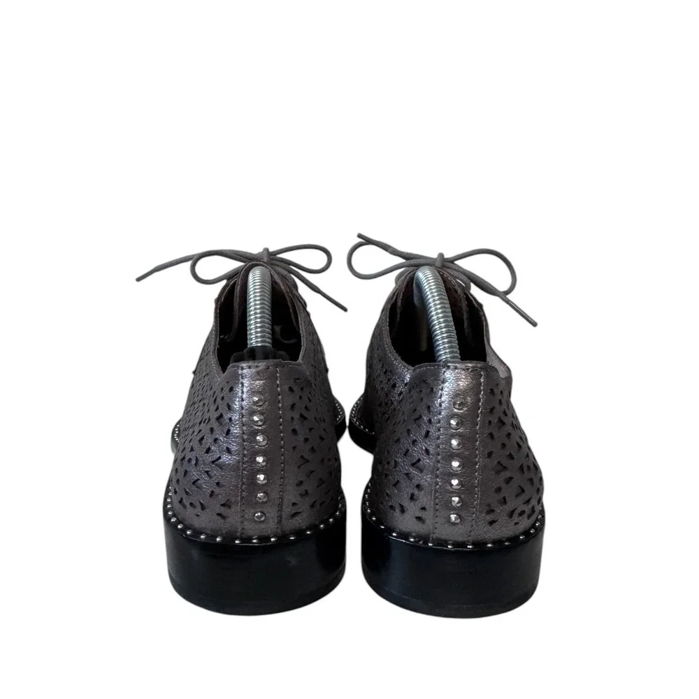 Vince Camuto Metallic Pewter Perforated Leather Studded Oxfords Shoes Womens